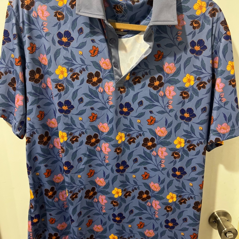 Swannies Golf Shirt Size Large Worn Once